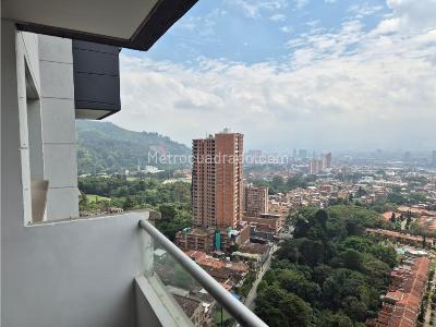 Apartamento de 3 alcobas en venta en Suramerica, Itagüí, 95 m² · foto 2 de 20