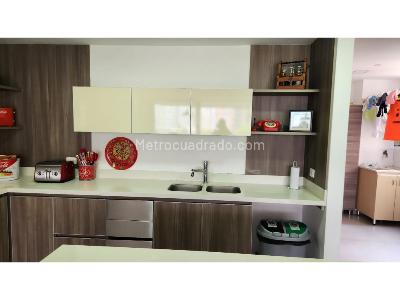 Apartamento de 3 alcobas en venta en Loma Del Esmeraldal, Envigado, 155 m² · foto 17 de 20