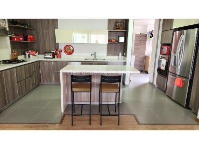 Apartamento de 3 alcobas en venta en Loma Del Esmeraldal, Envigado, 155 m² · foto 19 de 20