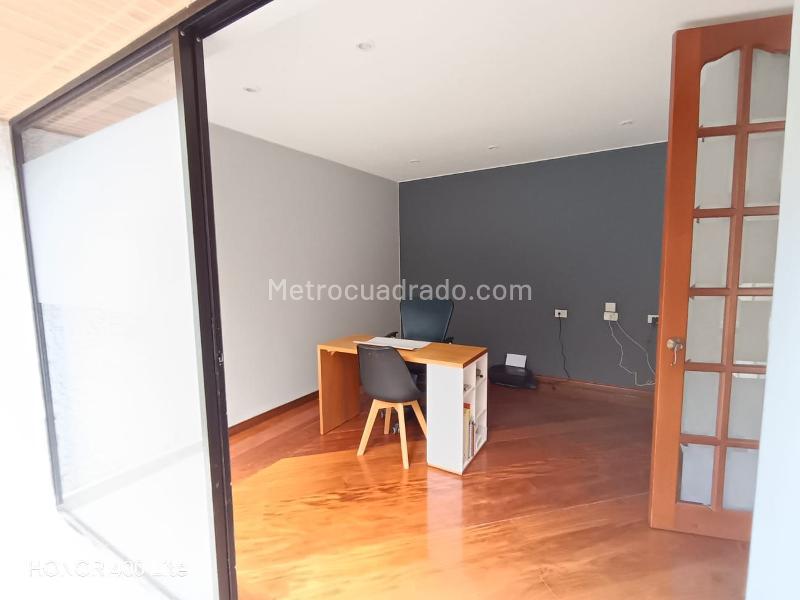 Piso – Bogotá D.C. - Más