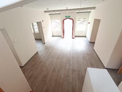 Casa en arriendo en La Merced, Bogotá · foto 3 de 20
