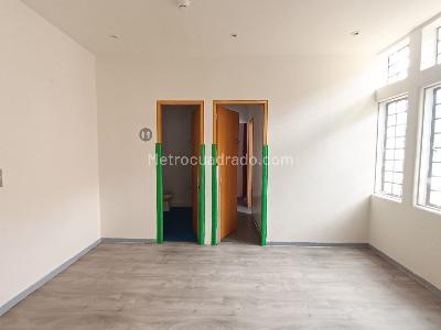 Casa en arriendo en La Merced, Bogotá · foto 16 de 20