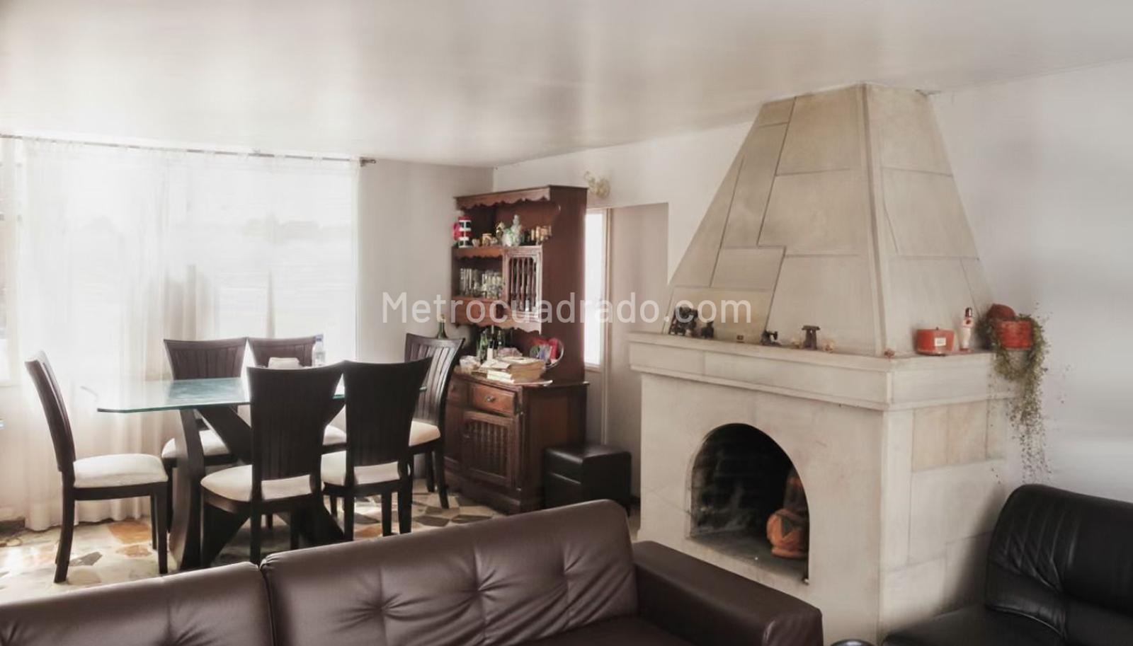 Casa de 5 habitaciones en venta en La Fraguita, Bogotá — imagen 1 de 20
