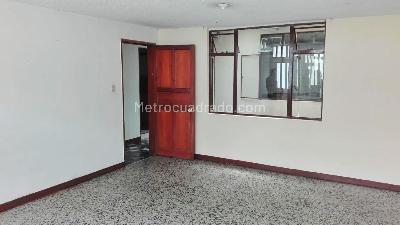 Casa de 5 alcobas en venta en La Fraguita, Bogotá, 340 m² · foto 9 de 20