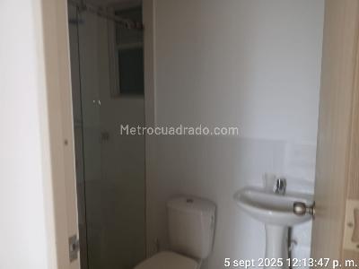 Apartamento de 2 alcobas en venta en Popular, Cali, 55 m² · foto 10 de 15
