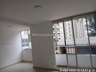 Apartamento de 2 alcobas en venta en Popular, Cali, 55 m² · foto 8 de 15