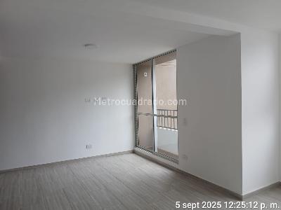 Apartamento en venta en Popular, Cali · foto 3 de 10