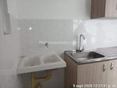 Apartamento en venta en Popular, Cali · foto 7 de 10