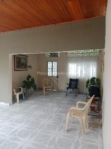 Casa de 5 alcobas en venta en Barrio Calixto Leyva, Neiva, 180 m² · foto 14 de 19