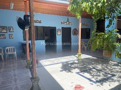 Casa de 5 alcobas en venta en Barrio Calixto Leyva, Neiva, 180 m² · foto 4 de 19
