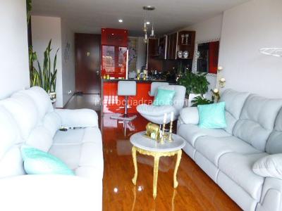 Apartamento en venta en Pinares De Chia, Chía · foto 6 de 12