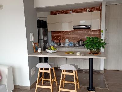 Apartamento de 3 alcobas en venta en Conjunto Viantt, Cajicá, 56 m² · foto 2 de 20