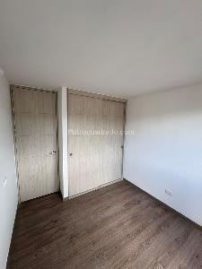 Apartamento de 3 alcobas en venta en Conjunto Viantt, Cajicá, 56 m² · foto 5 de 20