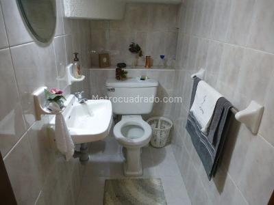 Casa en venta en Los Andes, Bogotá · foto 8 de 20