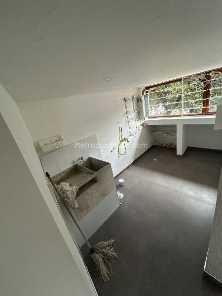 Piso – Bogotá, Polo Club, Localidad Barrios Unidos - Más