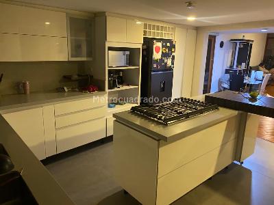 Apartamento en venta en Polo Club, Bogotá · foto 8 de 20