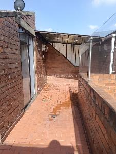 Apartamento de 3 alcobas en venta en Salitre Esperanza, Bogotá, 69 m² · foto 3 de 20