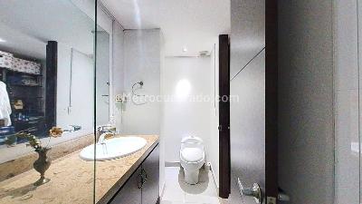 Apartamento de 2 alcobas en venta en La Castellana, Bogotá, 68 m² · foto 3 de 19