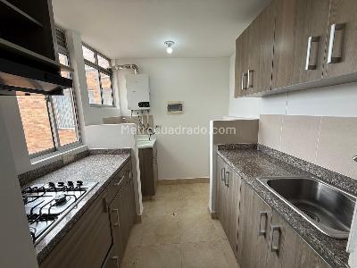 Apartamento de 3 alcobas en venta en Bravo Paez, Bogotá, 58 m² · foto 2 de 20