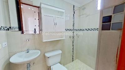 Apartamento de 3 alcobas en venta en Ingles, Bogotá, 49 m² · foto 10 de 19