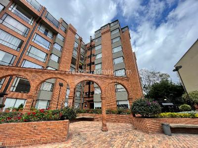 Apartamento de 3 alcobas en venta en La Castellana, Bogotá, 94 m² · foto 13 de 16