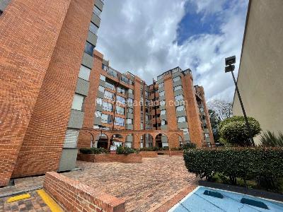 Apartamento de 3 alcobas en venta en La Castellana, Bogotá, 94 m² · foto 14 de 16
