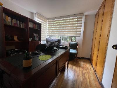 Apartamento de 3 alcobas en venta en La Castellana, Bogotá, 94 m² · foto 7 de 16