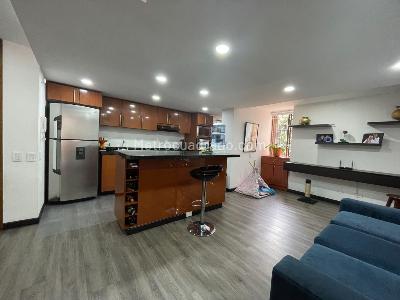 Apartamento de 3 alcobas en venta en La Castellana, Bogotá, 94 m² · foto 8 de 16