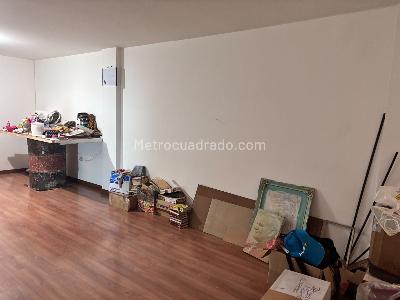 Casa de 5 alcobas en venta en Centro Americas, Bogotá, 216 m² · foto 8 de 20