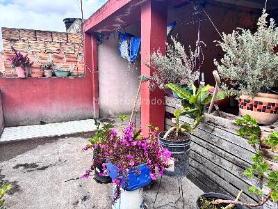 Casa de 5 alcobas en venta en Centro Americas, Bogotá, 216 m² · foto 16 de 20