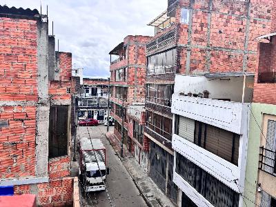 Casa de 5 alcobas en venta en Centro Americas, Bogotá, 216 m² · foto 17 de 20