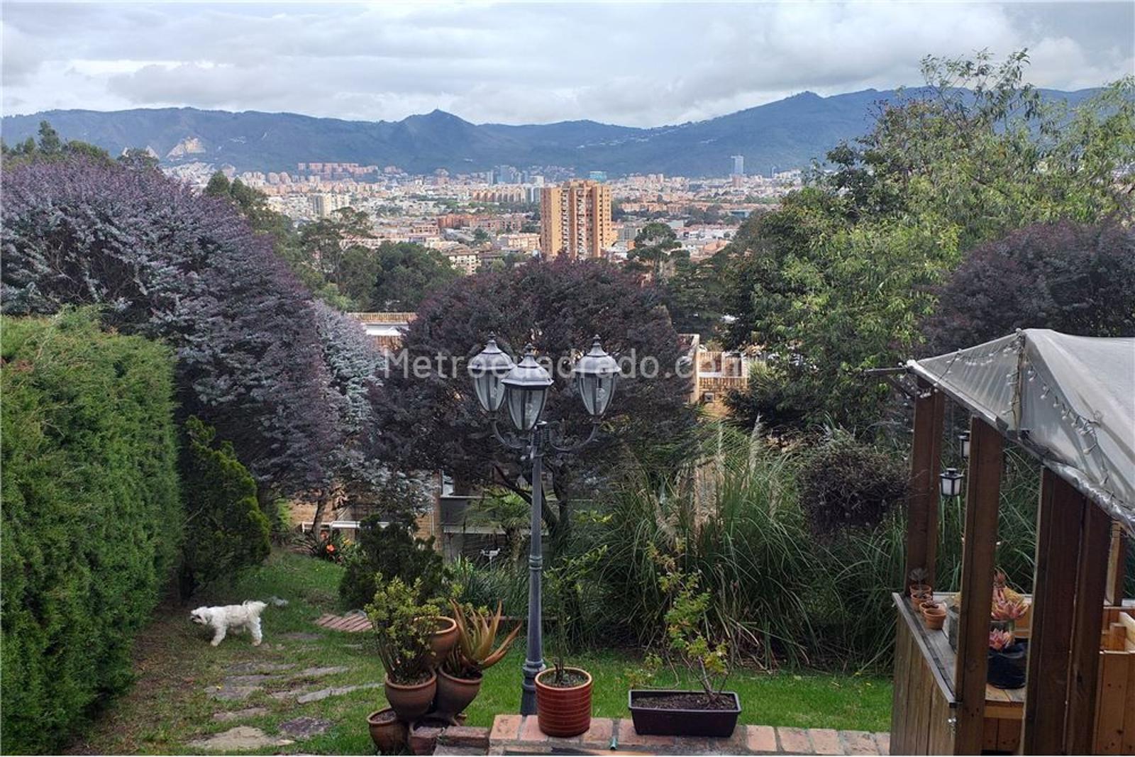 Casa de 4 habitaciones en venta en Altos de Sotileza, Bogotá — imagen 1 de 20