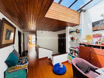 Casa de 5 alcobas en venta en Las Margaritas, Bogotá, 340 m² · foto 16 de 20