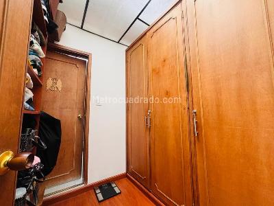Casa de 5 alcobas en venta en Las Margaritas, Bogotá, 340 m² · foto 18 de 20