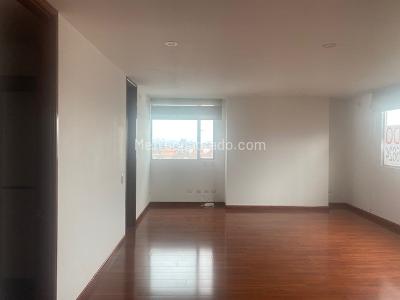 Apartamento de 3 alcobas en venta en Santa Barbara, Bogotá, 290 m² · foto 15 de 20