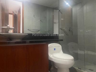 Apartamento de 3 alcobas en venta en Santa Barbara, Bogotá, 290 m² · foto 17 de 20