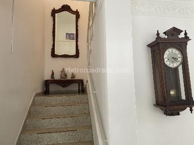Casa de 5 alcobas en venta en Cabecera Del Llano, Bucaramanga, 270 m² · foto 17 de 20
