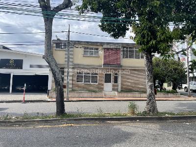 Casa de 5 alcobas en venta en Cabecera Del Llano, Bucaramanga, 270 m² · foto 3 de 20