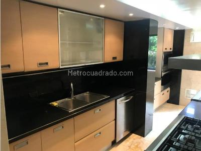 Casa de 4 alcobas en venta en La Calera, La Calera, 426 m² · foto 3 de 15