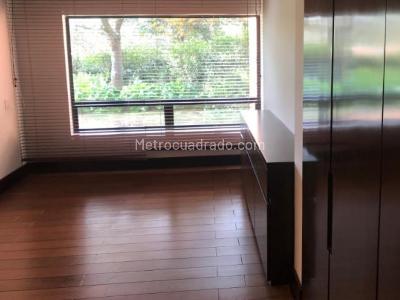 Casa de 4 alcobas en venta en La Calera, La Calera, 426 m² · foto 9 de 15