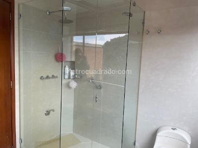 Apartamento de 4 alcobas en venta en Cerros De Suba (Localidad De Suba), Bogotá, 342 m² · foto 16 de 20