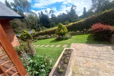 Casa de 3 alcobas en venta en La Calera, La Calera, 310 m² · foto 13 de 20