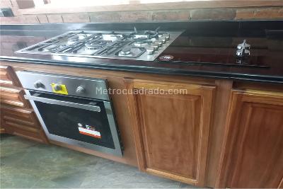 Casa de 3 alcobas en venta en La Calera, La Calera, 310 m² · foto 14 de 20