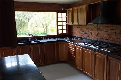 Casa de 3 alcobas en venta en La Calera, La Calera, 310 m² · foto 15 de 20
