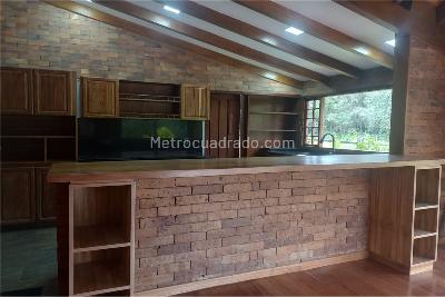 Casa de 3 alcobas en venta en La Calera, La Calera, 310 m² · foto 16 de 20