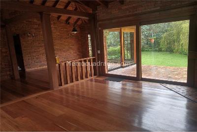 Casa de 3 alcobas en venta en La Calera, La Calera, 310 m² · foto 6 de 20