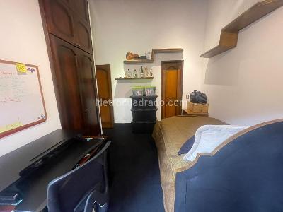 Apartamento de 5 alcobas en venta en Los Rosales, Bogotá, 280 m² · foto 16 de 20
