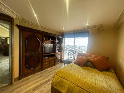 Apartamento de 5 alcobas en venta en Los Rosales, Bogotá, 280 m² · foto 20 de 20
