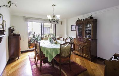 Apartamento de 5 alcobas en venta en San Patricio, Bogotá, 190 m² · foto 3 de 20