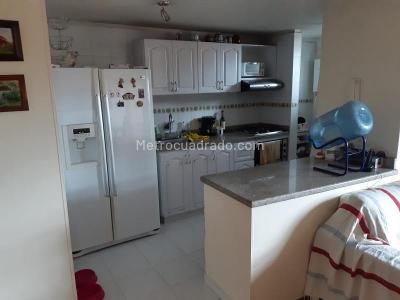 Apartamento en venta en Cedritos, Bogotá · foto 3 de 10